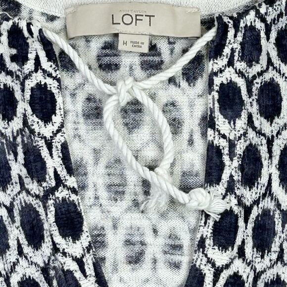 Loft Top Women Medium Tie Neck Cotton Knit Blouse Side Slits Blue White Tunic - Picture 9 of 11